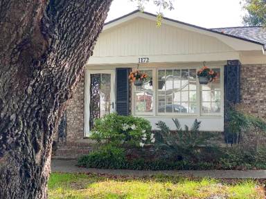 Main picture of 1172 Landsdowne Dr