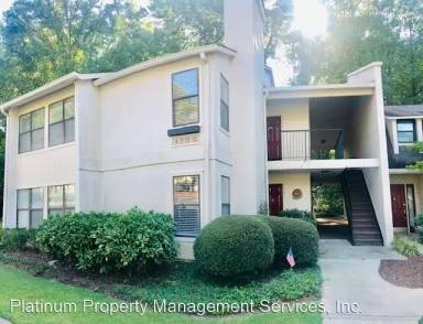 Main picture of 1702 Huntingdon Chase