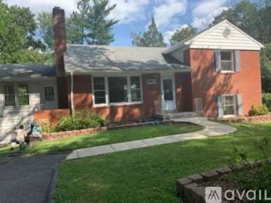 Main picture of 9801 Cedar Ln