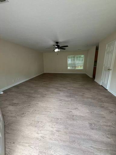 Main picture of 712 Gracewood Way