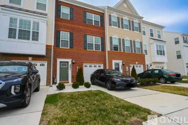 Main picture of 522 Calvert Way