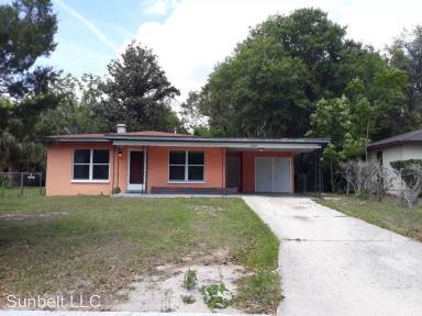 Main picture of 1628 Crest Ave