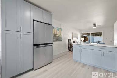 Main picture of 1210 Hooli Cir