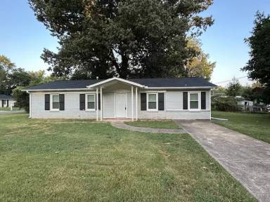 Main picture of 2912 Alhambra Dr SW
