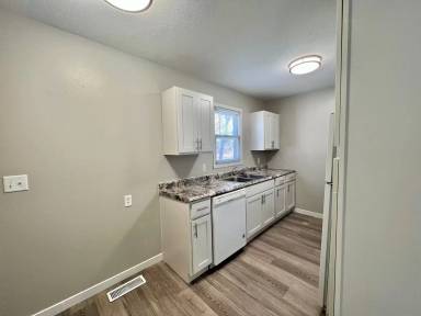 Main picture of 709 26th St N