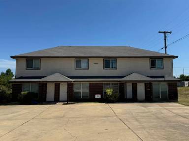 Main picture of 1901 Monte Carlo Ln