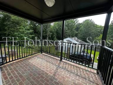Main picture of 3718 Tech Ave