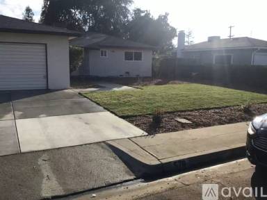 Main picture of 578 W Scott Ave
