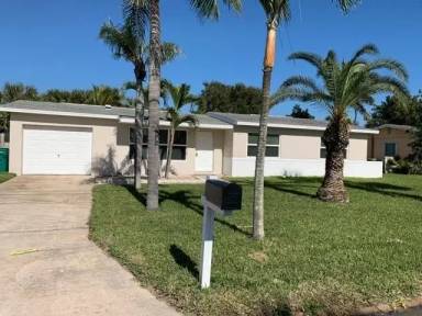 Main picture of 449 N Waterway Dr