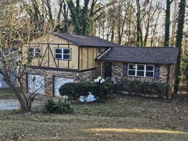 Main picture of 2325 Tarian Dr