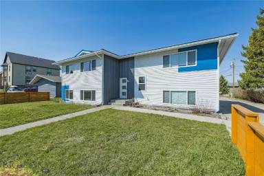 Main picture of 215 S 19th Ave - F