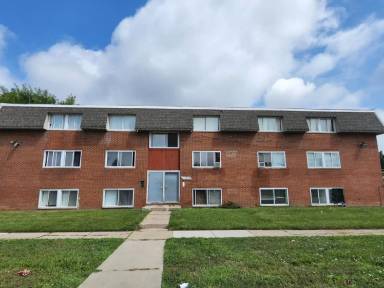 Main picture of 14918 Joy Rd