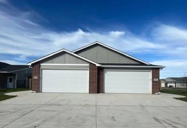 Main picture of 3777 S Bluelake Ct