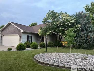 Main picture of 1580 Galway Ct