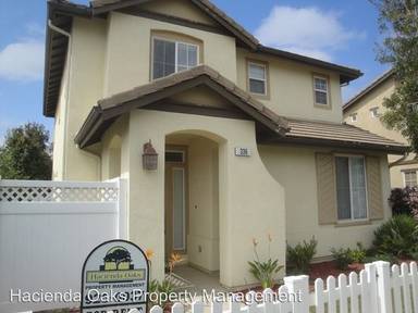 Main picture of 333 Alcazar Dr