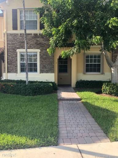 Main picture of 9353 SW 227th St