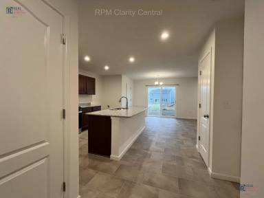 Main picture of 429 Waterlily Ln