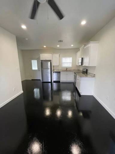Main picture of 509 W Burton St