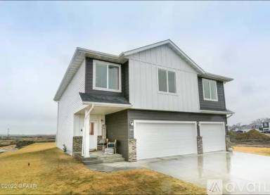Main picture of 5865 Lou Ann St