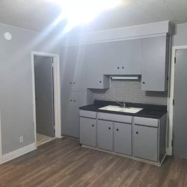 Main picture of 7006 Clement Ave