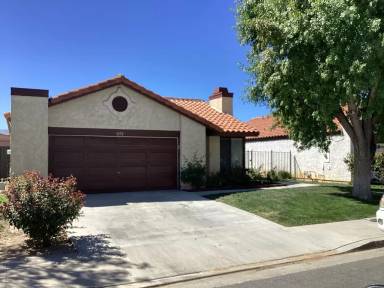 Main picture of 3232 E Avenue S1