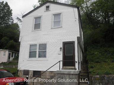 Main picture of 2136 Liedertafel Way