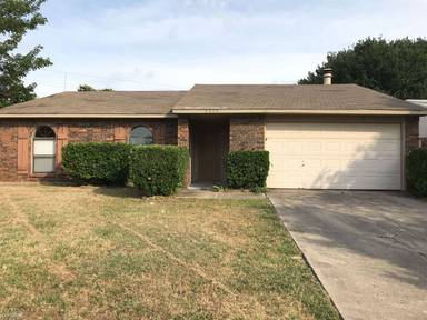 Main picture of 7317 Knight Dr