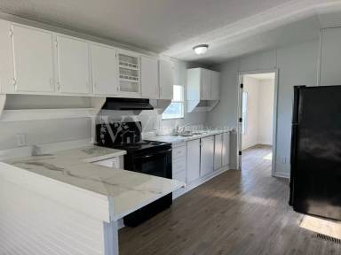 Main picture of 111 Songbird Ln