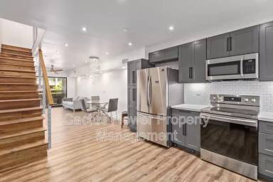 Main picture of The Commons On Lemon