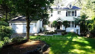 Main picture of 5998 McCormick Woods Dr SW
