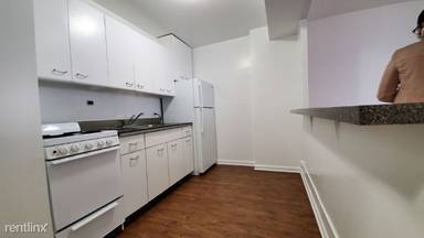 Main picture of 3130 N Lake Shore Dr Apartments