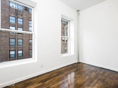 Main picture of 159 E 92nd St