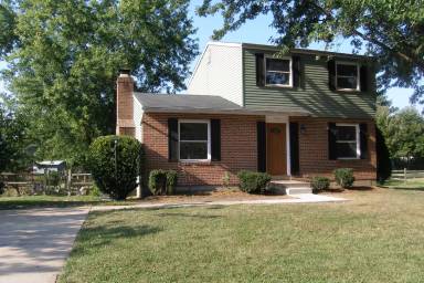 Main picture of 7709 Mineral Springs Dr