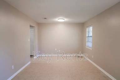 Main picture of 3418 N Blue Angel Pkwy