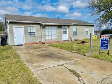 Main picture of 127 E Stacie Rd