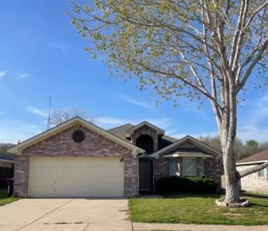 Main picture of 4802 Sapphire Ln