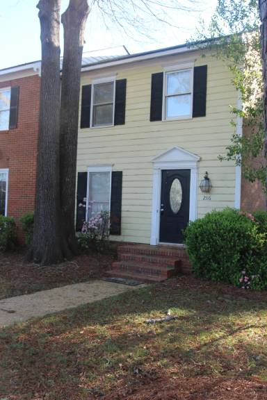 Main picture of 2516 Elton St