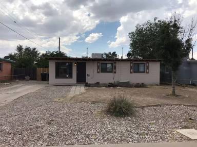 Main picture of 1115 Marron Cir NE