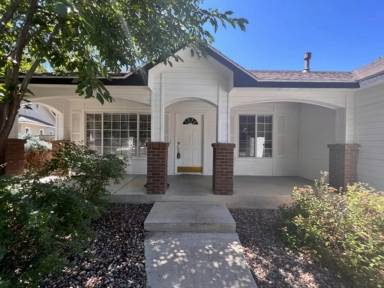 Main picture of 5797 N Applebrook Way