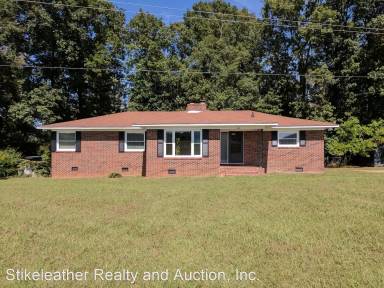 Main picture of 493 Presbyterian Rd