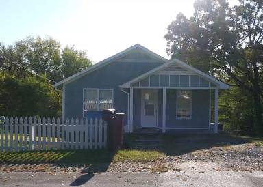 Main picture of 110 Hendricks Blvd