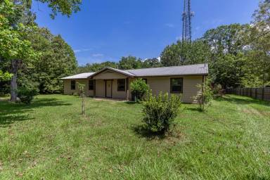 Main picture of 10145 County Road 64
