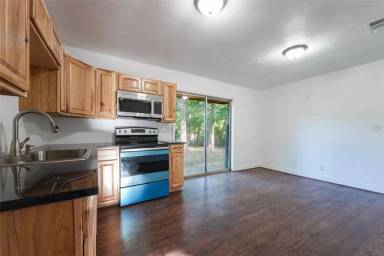 Main picture of 600 Thrush St