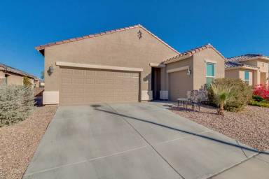 Main picture of 22610 W Morning Glory St
