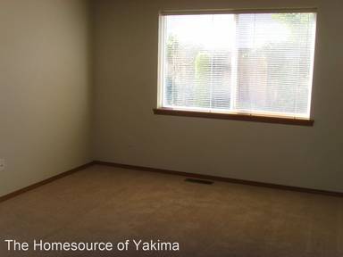 Main picture of 100 Peach Tree Ln