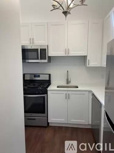 Main picture of 14 Carpenter Close