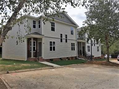 Main picture of 35 Huntress Dr