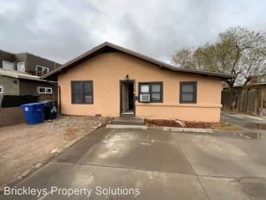 Main picture of 313 Cornell Dr SE