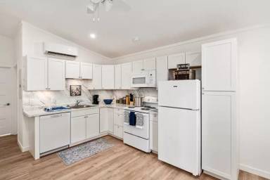 Main picture of 720 Pritchett Lane - Unit 1