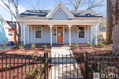 Main picture of 206 Linden Ave